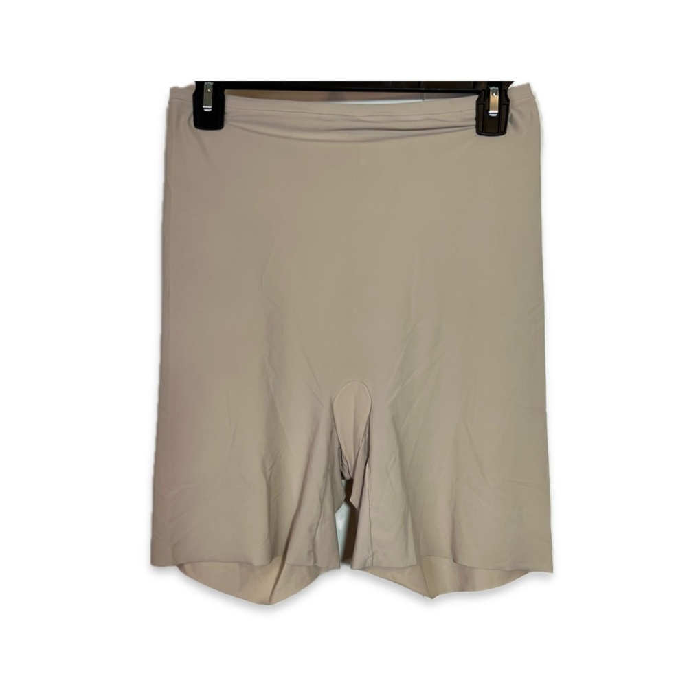 Flexees by Maidenform Shapewear Shorts Women’s Size XXL/9 Beige